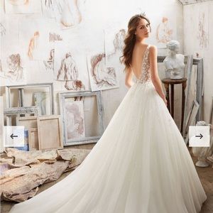 Morilee wedding dress! Beautiful/Never worn!